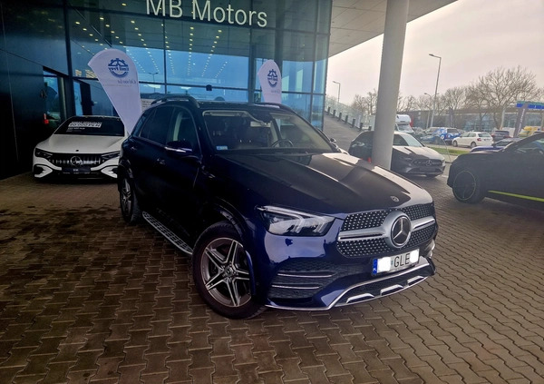 Mercedes-Benz GLE cena 269000 przebieg: 124500, rok produkcji 2018 z Warszawa małe 211